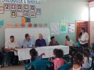 Wayne's visit to Bilingual School 041